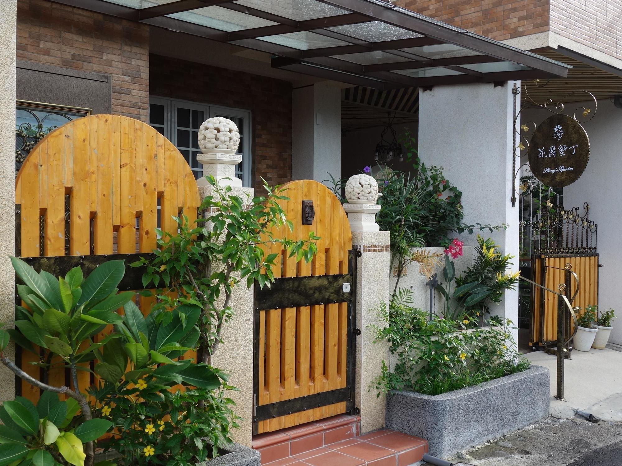 Bed and Breakfast Alongs Garden à Heng-ch'un Extérieur photo